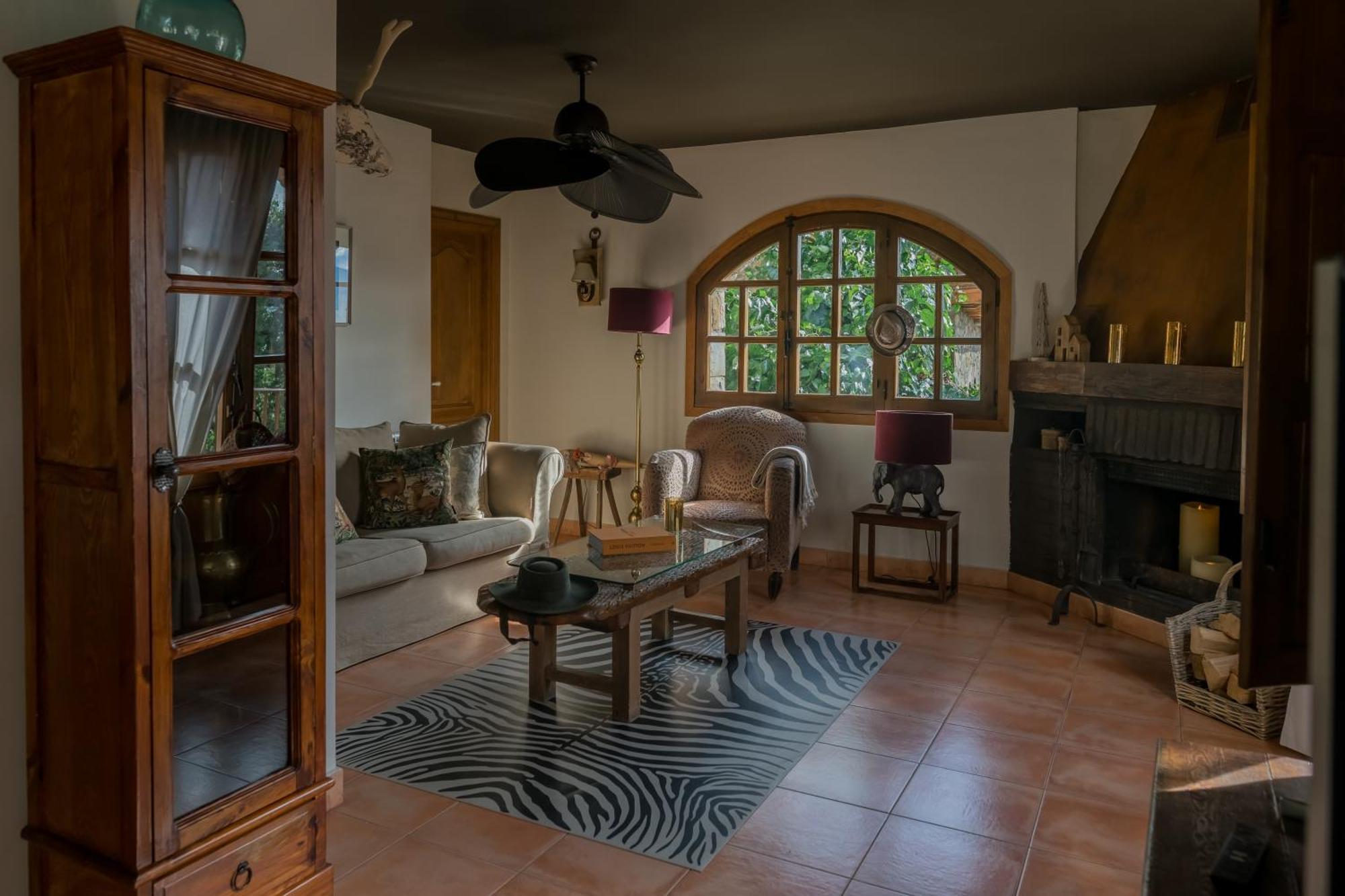 Apartamentos El Rincon De Usana Zona Zero Aínsa Zimmer foto